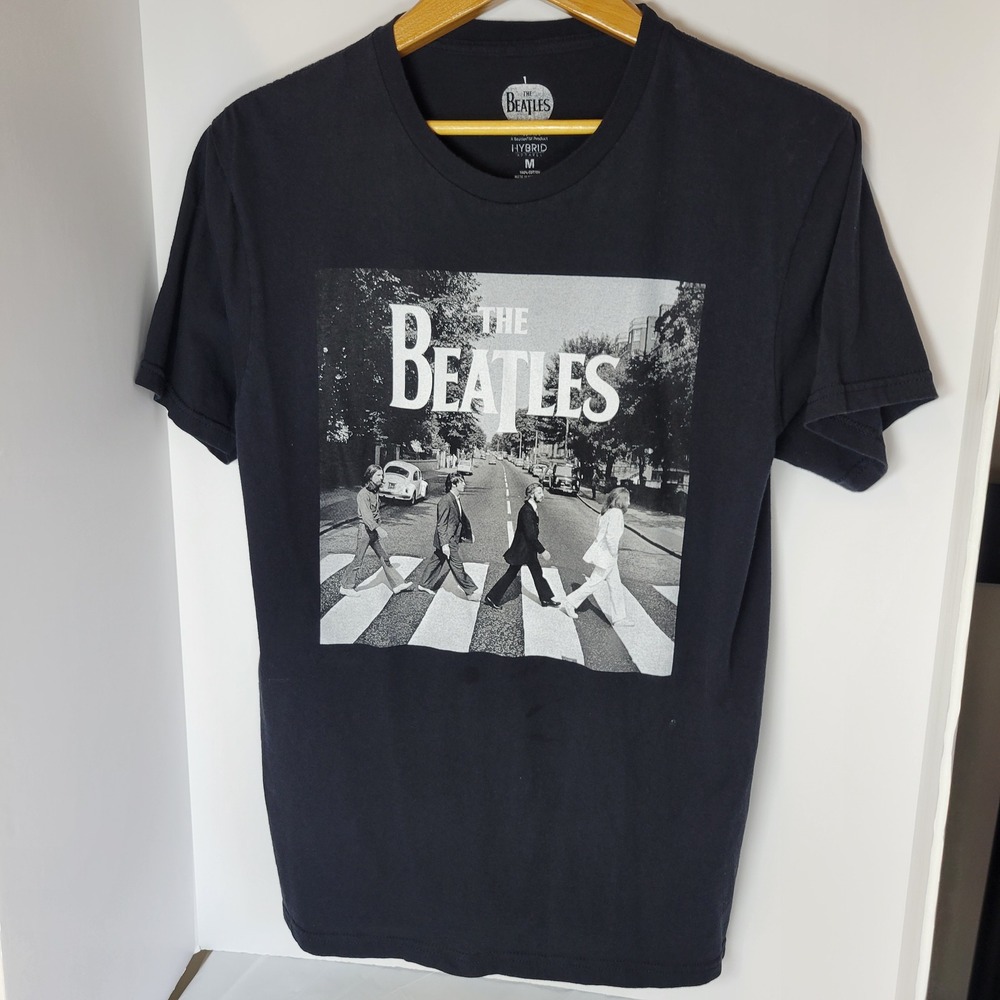 The Beatles Abbey Road Graphic T-Shirt Mens Medium Black Hybrid Apparel Cotton